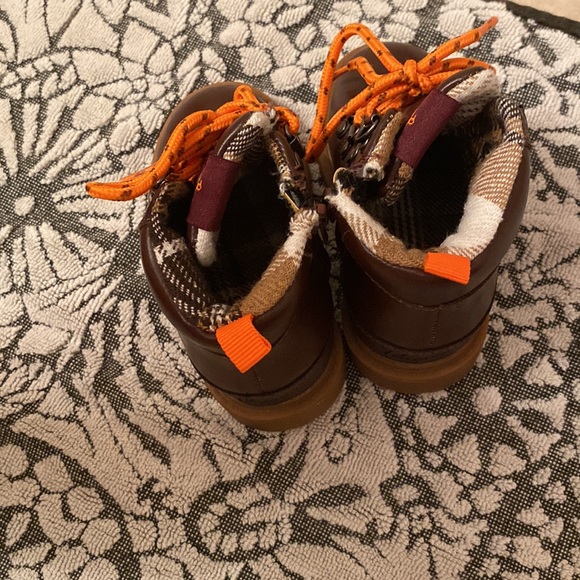 New Original Penguin NWOT Toddler Brown Outdoor Winter Fall Boots 6 - Picture 5 of 10